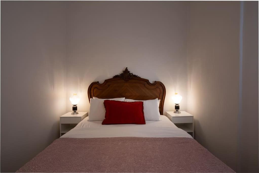 Ebullience - Stylish & Chic Athens Apartment ภายนอก รูปภาพ