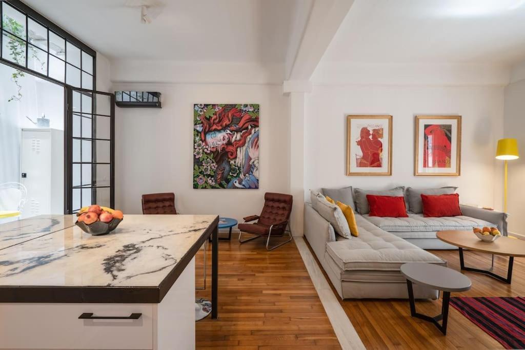 Ebullience - Stylish & Chic Athens Apartment ภายนอก รูปภาพ